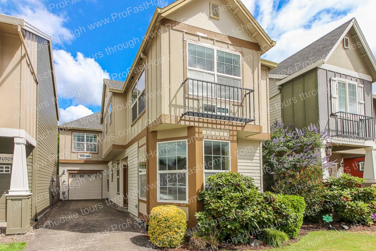 House for rent at 20703 SW Rosemount St, Beaverton, OR 97078