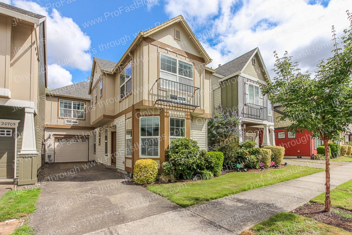 House for rent at 20703 SW Rosemount St, Beaverton, OR 97078