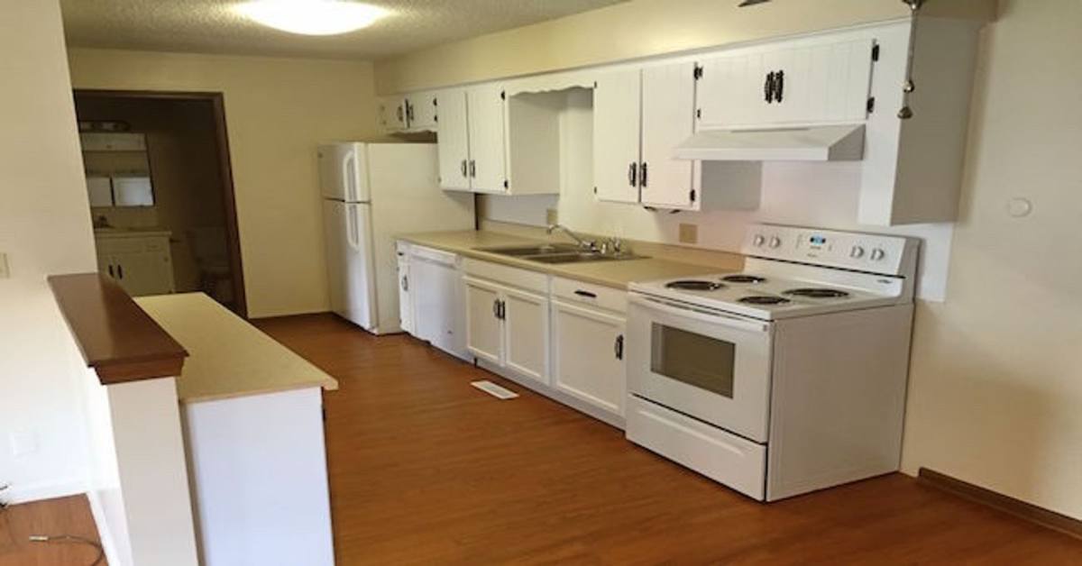 Apartment for rent at 422 E Elm, Springfield, MO 65806