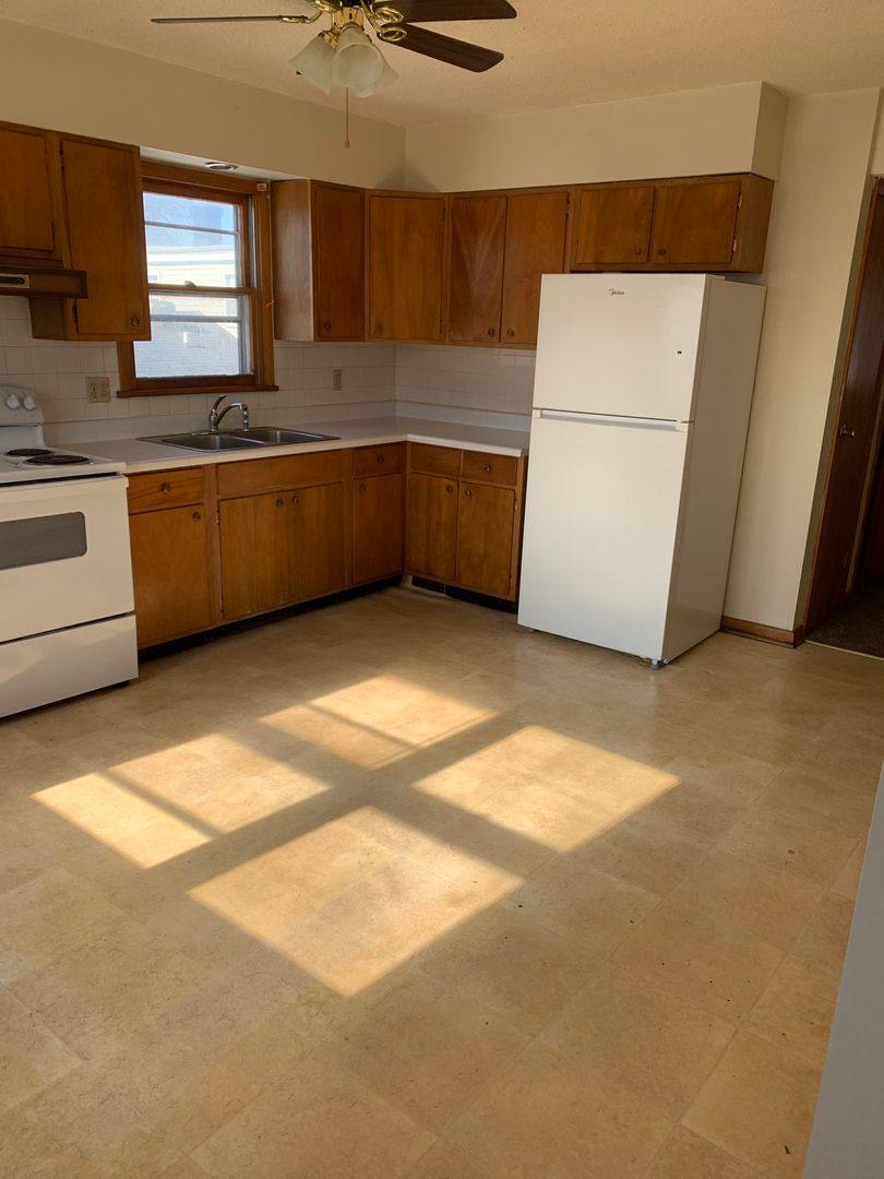 Apartment for rent at 702 State Highway 109, Jerseyville, IL 62052