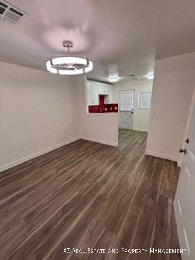 House for rent at 502 E Cody Dr, Phoenix, AZ 85040