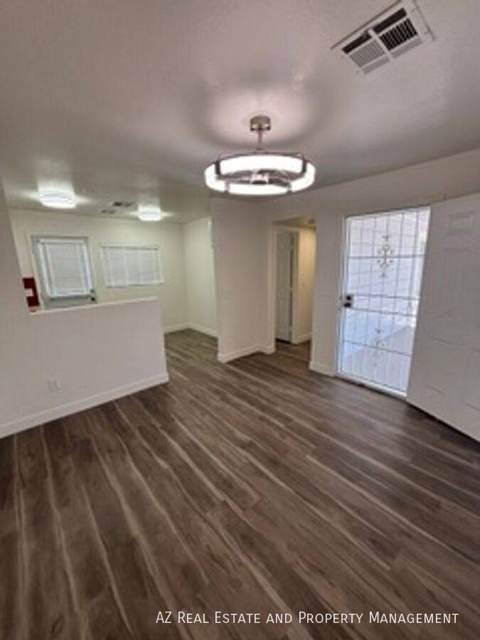 House for rent at 502 E Cody Dr, Phoenix, AZ 85040