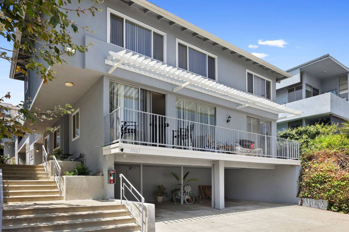 Apartment for rent at 11663 Gorham Ave, Los Angeles, CA 90049