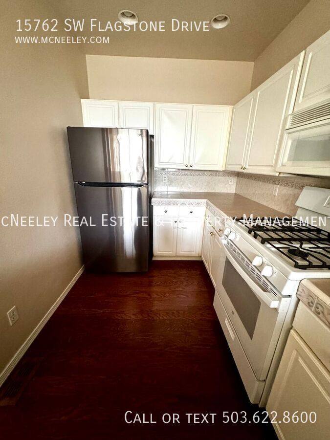 House for rent at 15762 SW Flagstone Dr, Beaverton, OR 97007