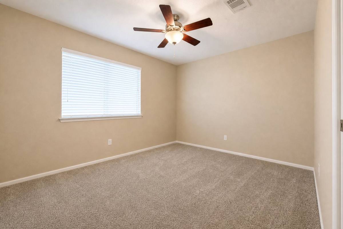 House for rent at 1105 Green Meadow Dr, Round Rock, TX 78664