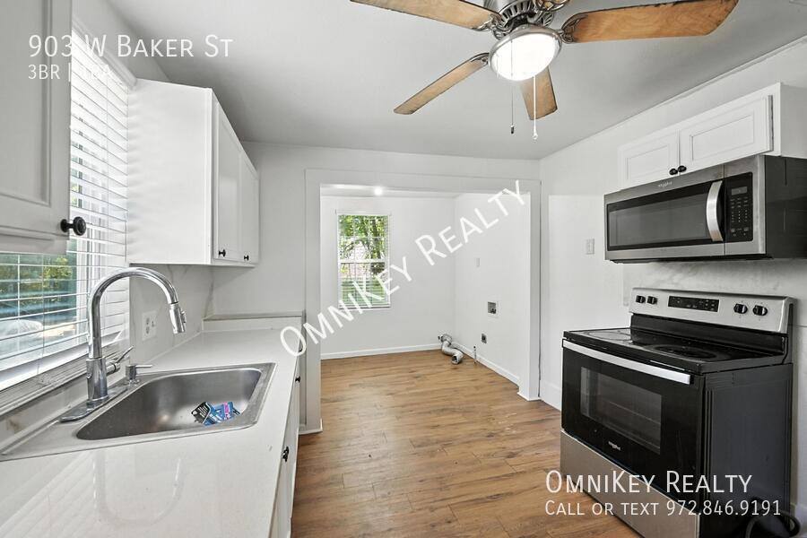 House for rent at 903 W Baker St, Denison, TX 75020