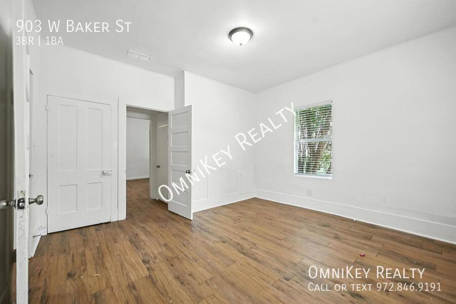 House for rent at 903 W Baker St, Denison, TX 75020