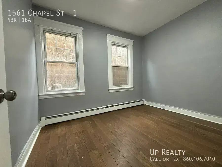 Apartment for rent at 1561 Chapel St #1, New Haven, CT 06511