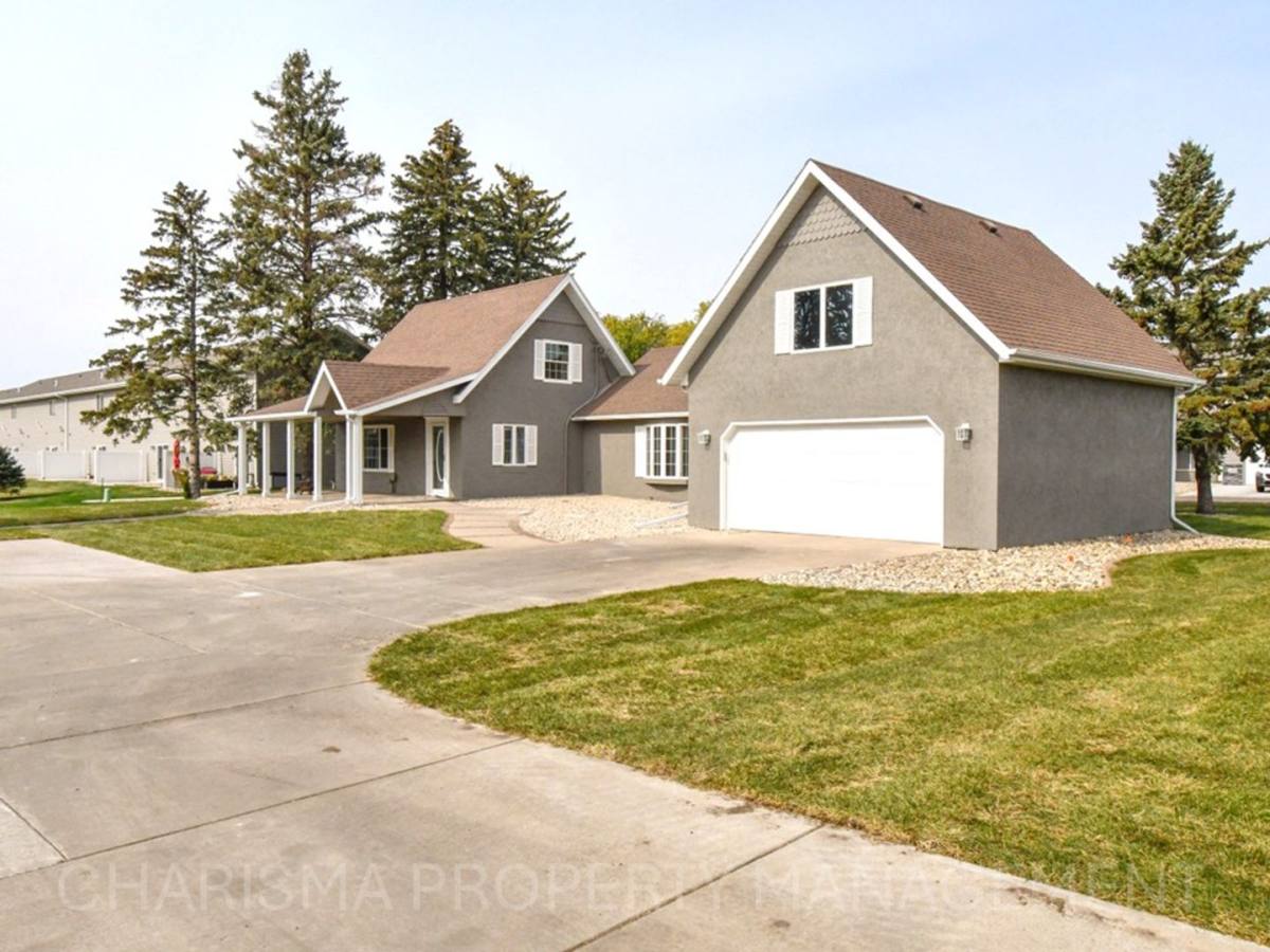 Apartment for rent at 335 Vernon Dr, Harrisburg, SD 57032