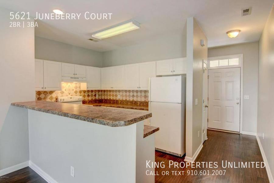 Townhouse for rent at 5621 Juneberry Court, Wilmington, NC 28403