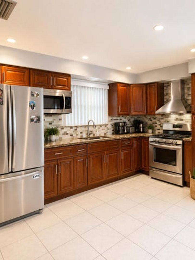 House for rent at 101 SW 64th Ave, Hollywood, FL 33023