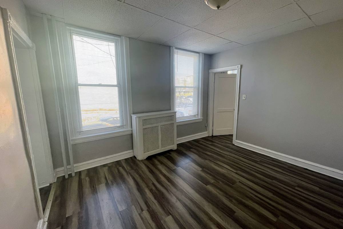 Apartment for rent at 1242 W Allegheny Ave #1R, Philadelphia, PA 19133