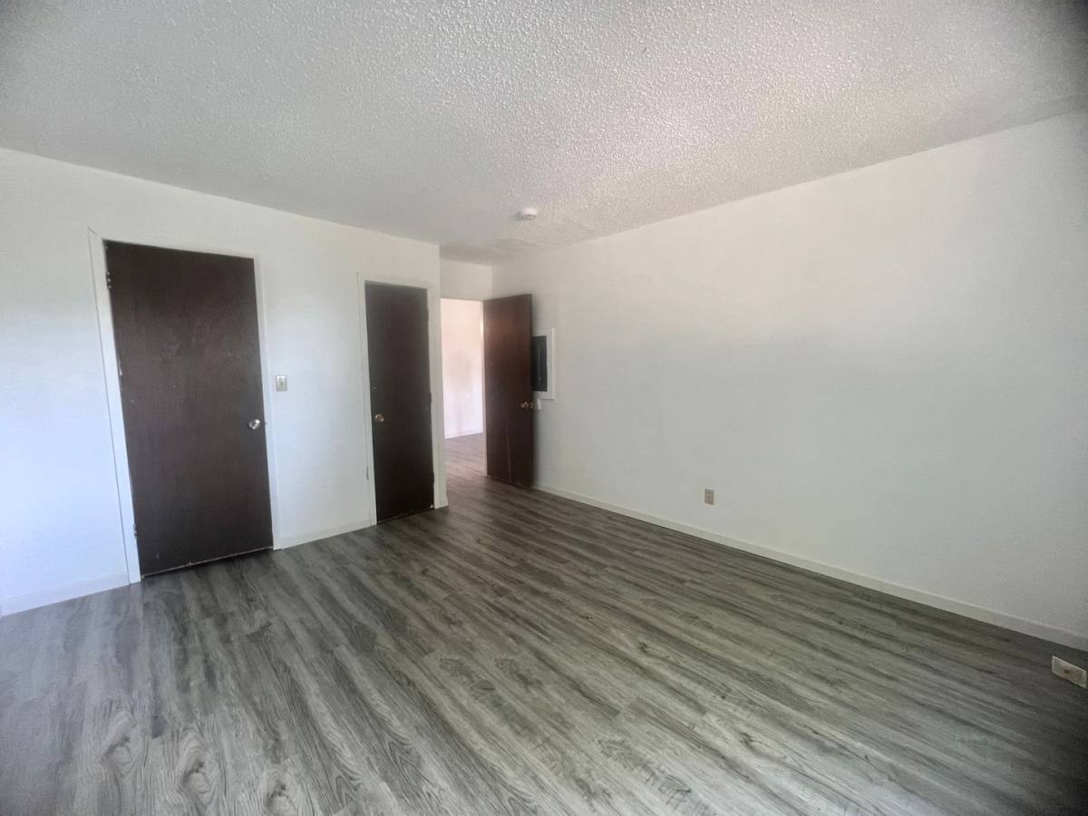 Apartment for rent at 2134 E Locust St, Davenport, IA 52803