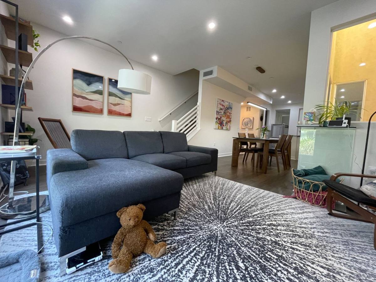 House for rent at 14107 W Monroe Place, Van Nuys, CA 91405