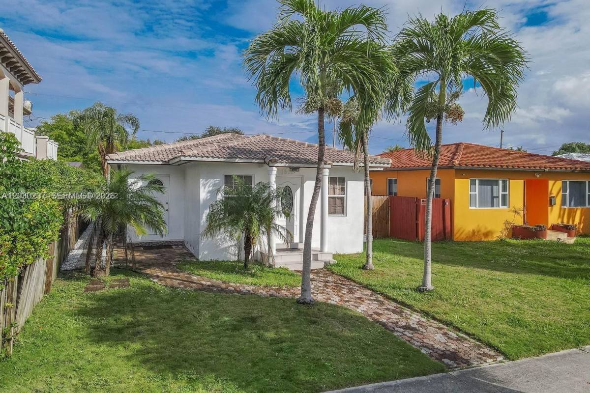 House for rent at 1635 Hollywood Blvd, Hollywood, FL 33020