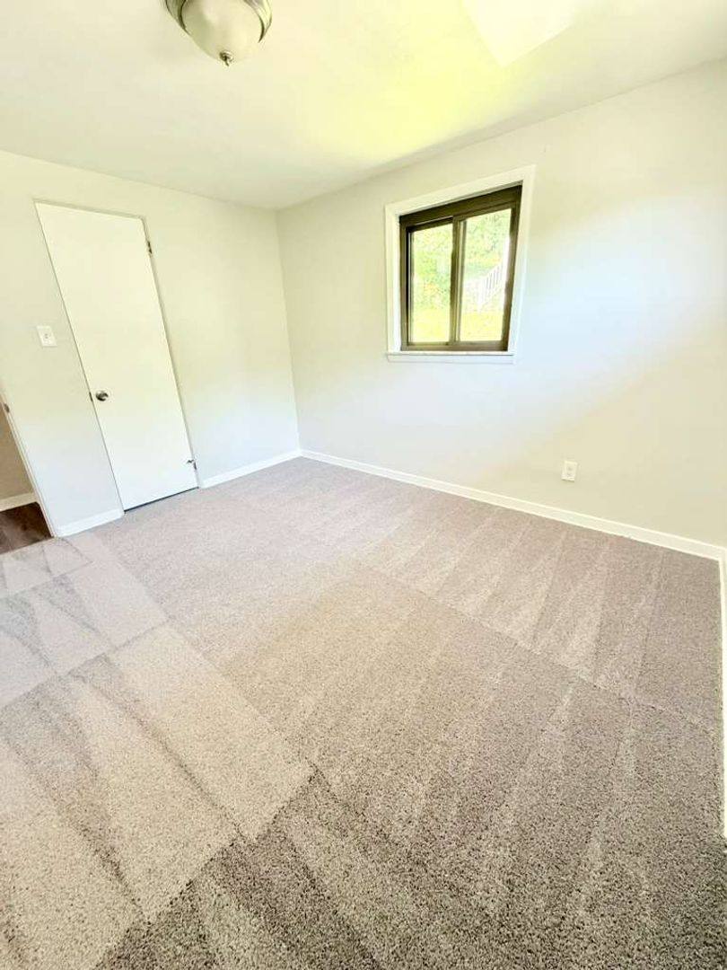 House for rent at 224 Jacob Dr, Pittsburgh, PA 15235