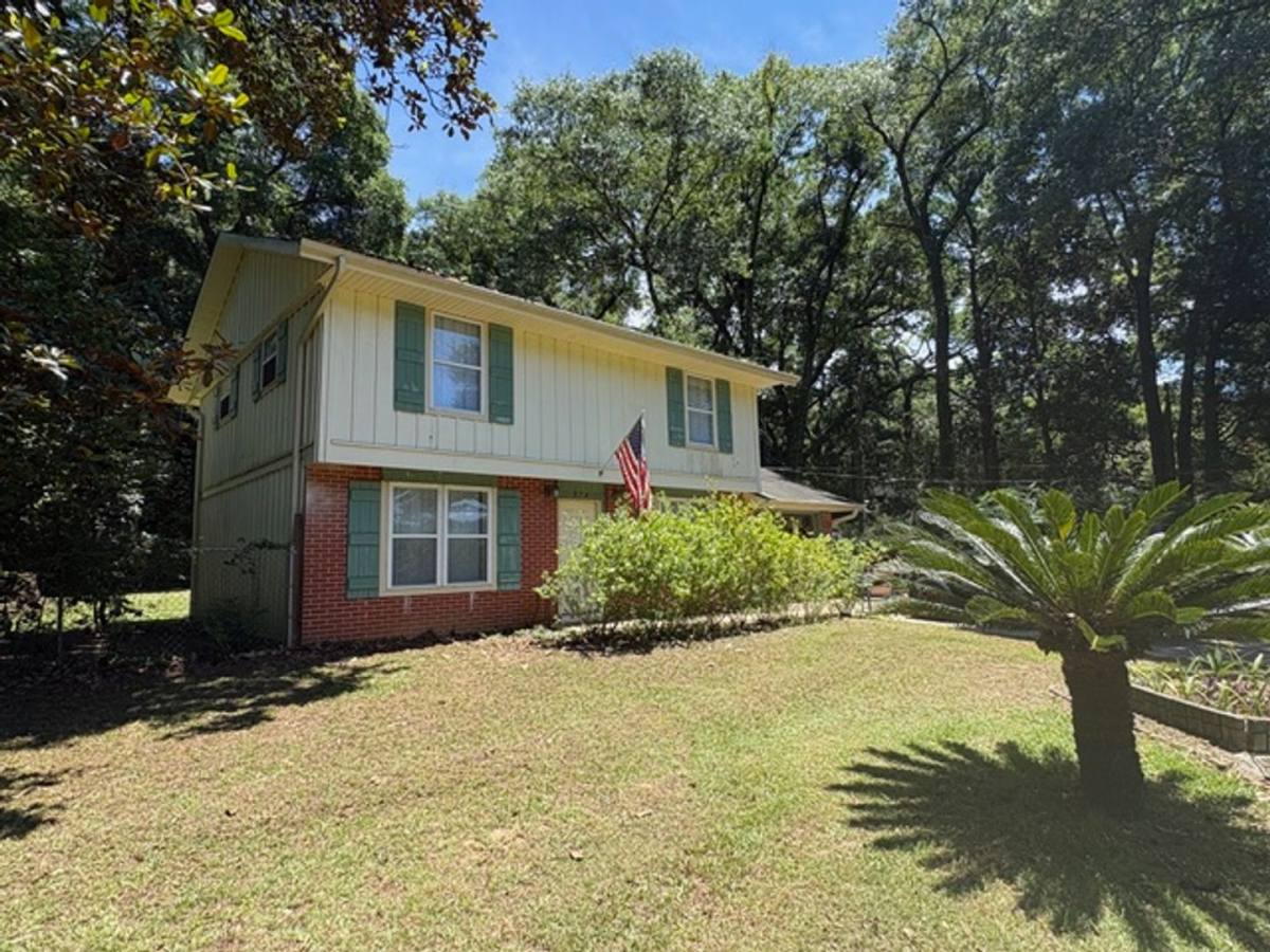 House for rent at 374 Lloyd St, Crestview, FL 32536