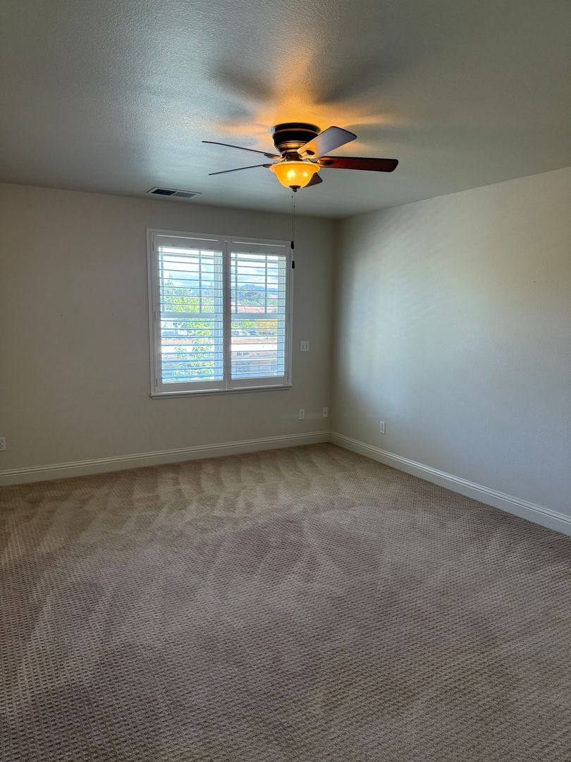 Condo for rent at 236 Windsor River Rd, Windsor, CA 95492
