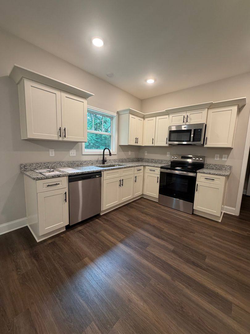 House for rent at 1711 Golf Club Lane, Huntsville, AL 35816