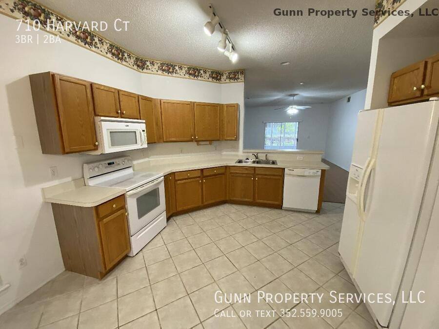House for rent at 710 Harvard Court, Eustis, FL 32726