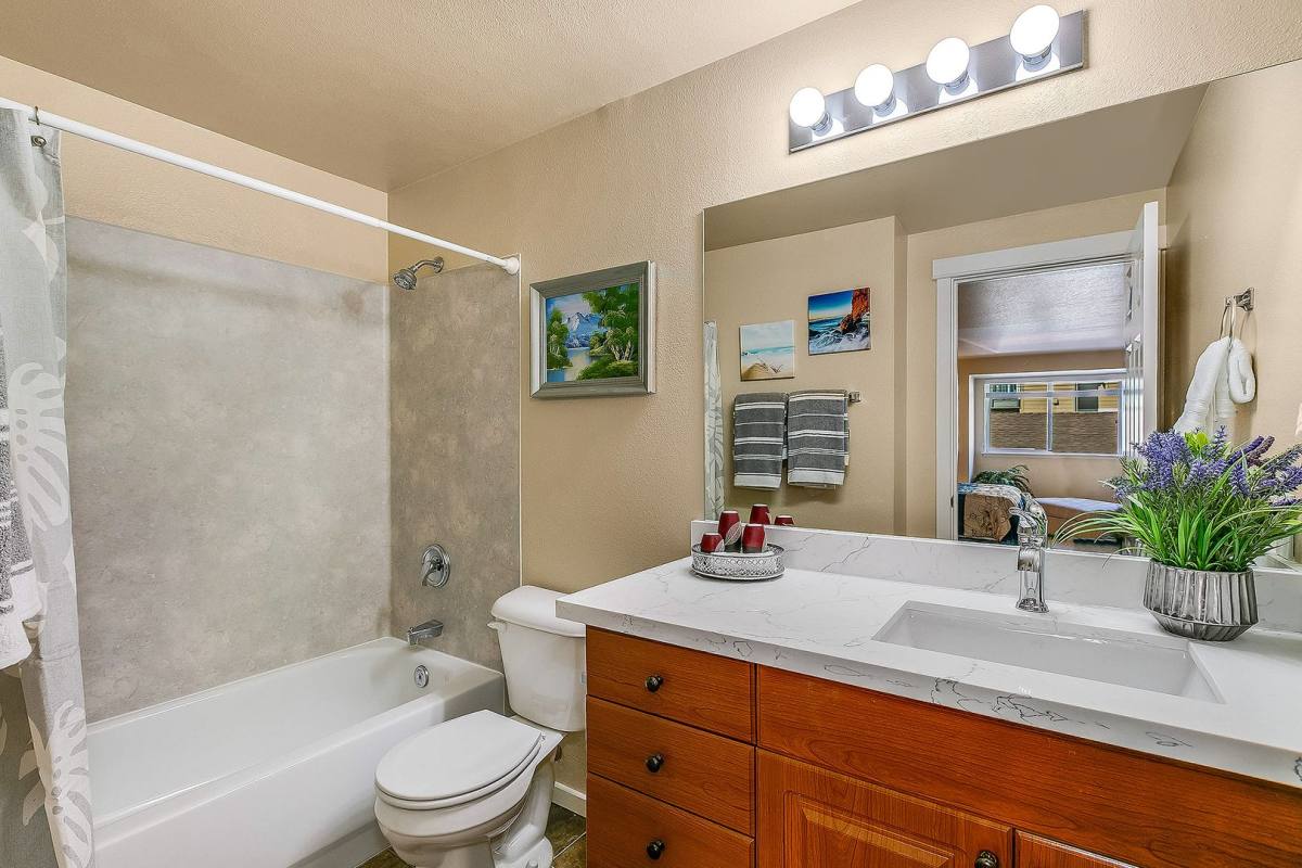 Condo for rent at 3811 130th Lane SE, Bellevue, WA 98006
