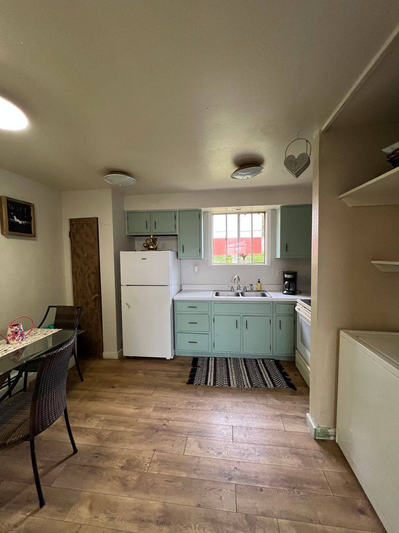 Apartment for rent at 421 E 15th St, Helena, MT 59601
