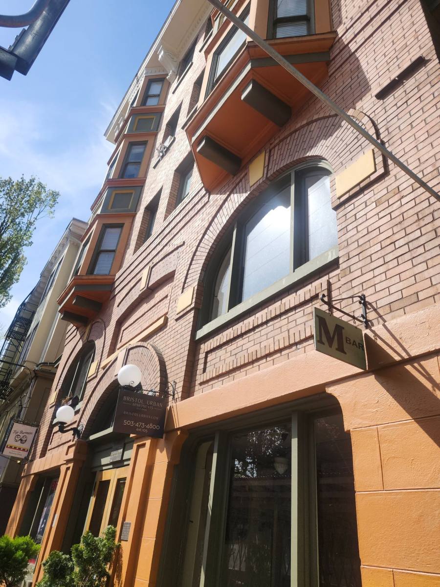 Apartment for rent at 415 NW 21st, Portland, OR 97210