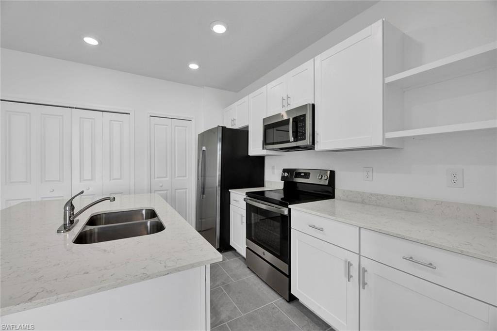 Townhouse for rent at 14236 Oviedo Place, Fort Myers, FL 33905