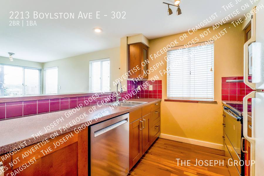 Apartment for rent at 2213 Boylston Ave E #302, Seattle, WA 98102