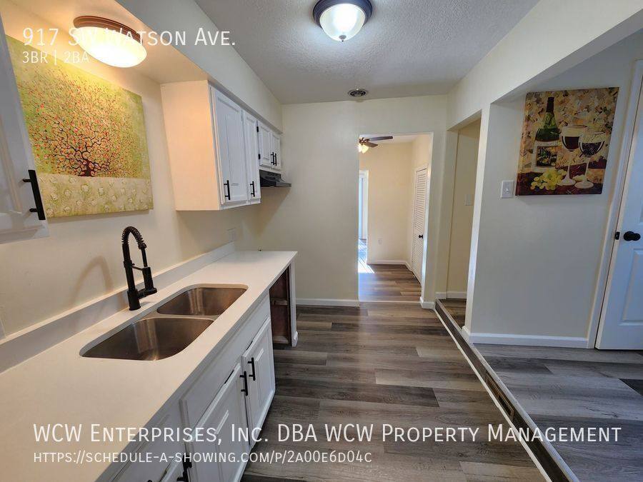 House for rent at 917 SW Watson Ave, Topeka, KS 66606