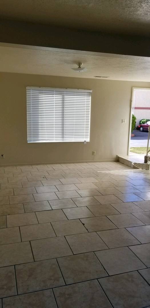 Townhouse for rent at 525 S 1100 E, Saint George, UT 84790