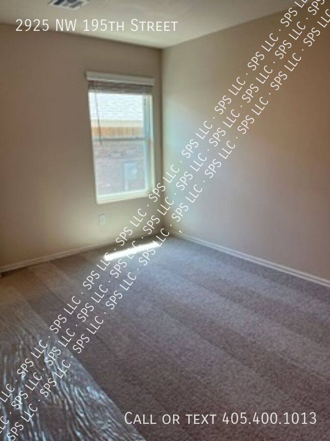 House for rent at 2925 NW 195th St, Edmond, OK 73012