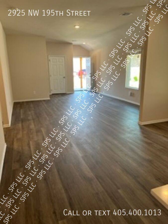 House for rent at 2925 NW 195th St, Edmond, OK 73012