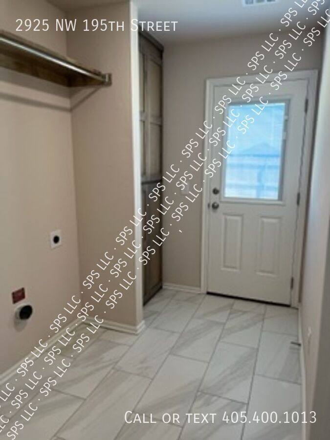House for rent at 2925 NW 195th St, Edmond, OK 73012