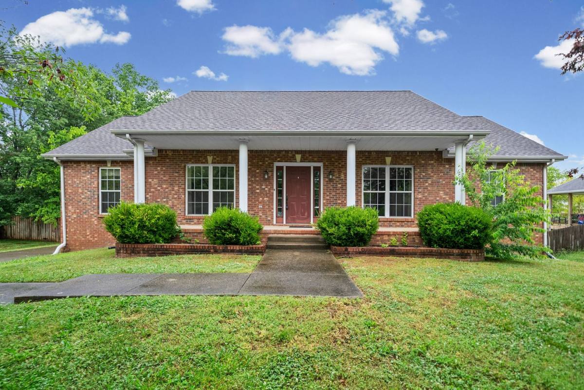 House for rent at 1115 Thornberry Dr, Clarksville, TN 37043