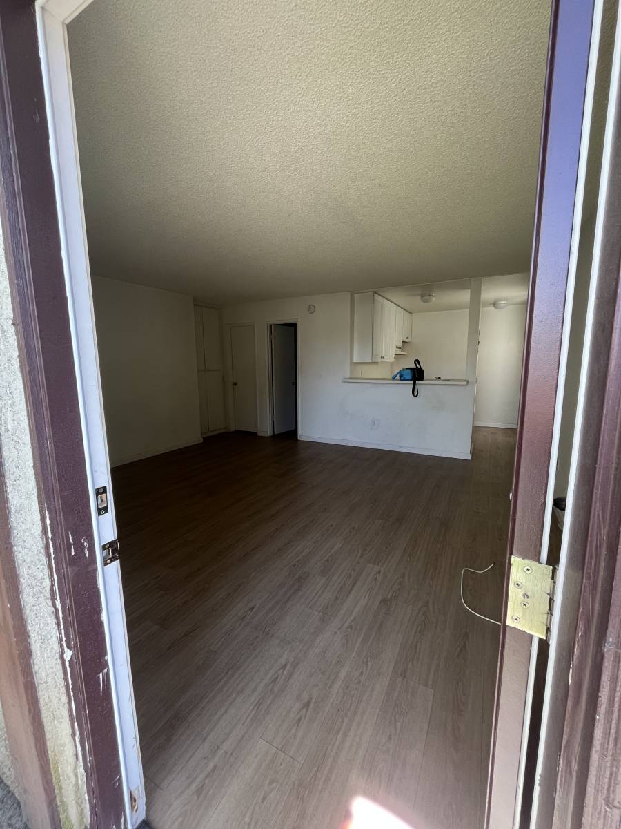 Apartment for rent at 11438 Killion St #2, North Hollywood, CA 91601