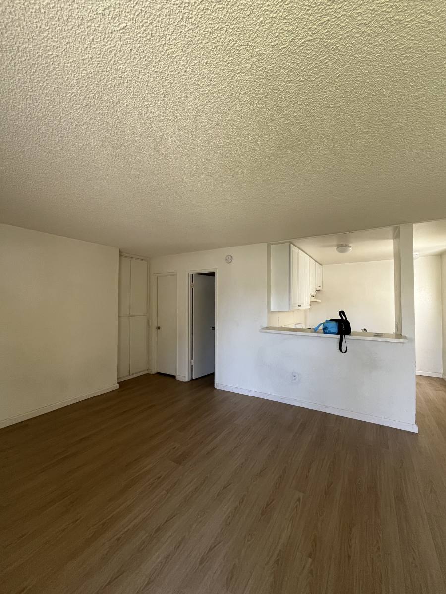Apartment for rent at 11438 Killion St #2, North Hollywood, CA 91601