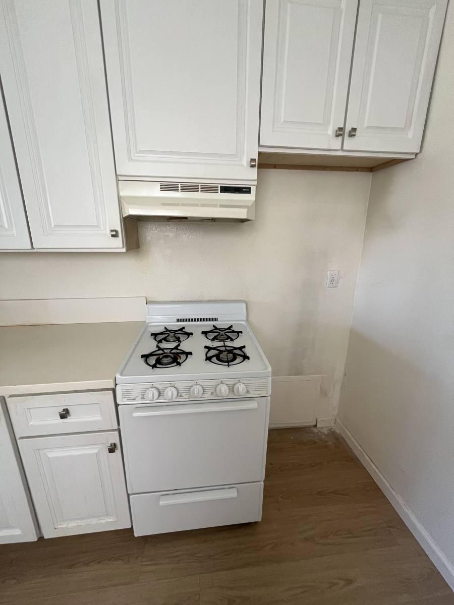 Apartment for rent at 11438 Killion St #2, North Hollywood, CA 91601