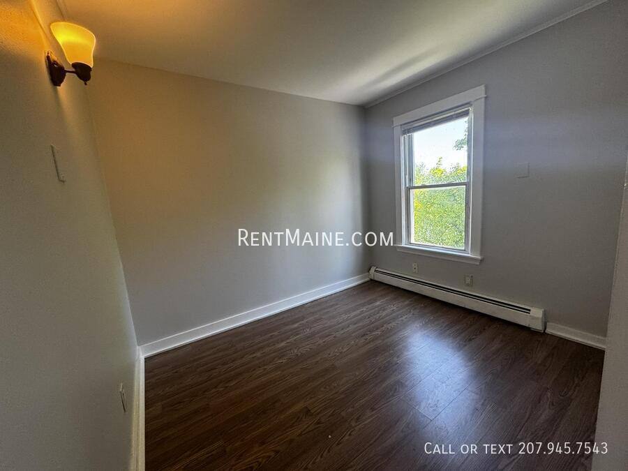 Apartment for rent at 513 Main St #11, Vassalboro, ME 04989