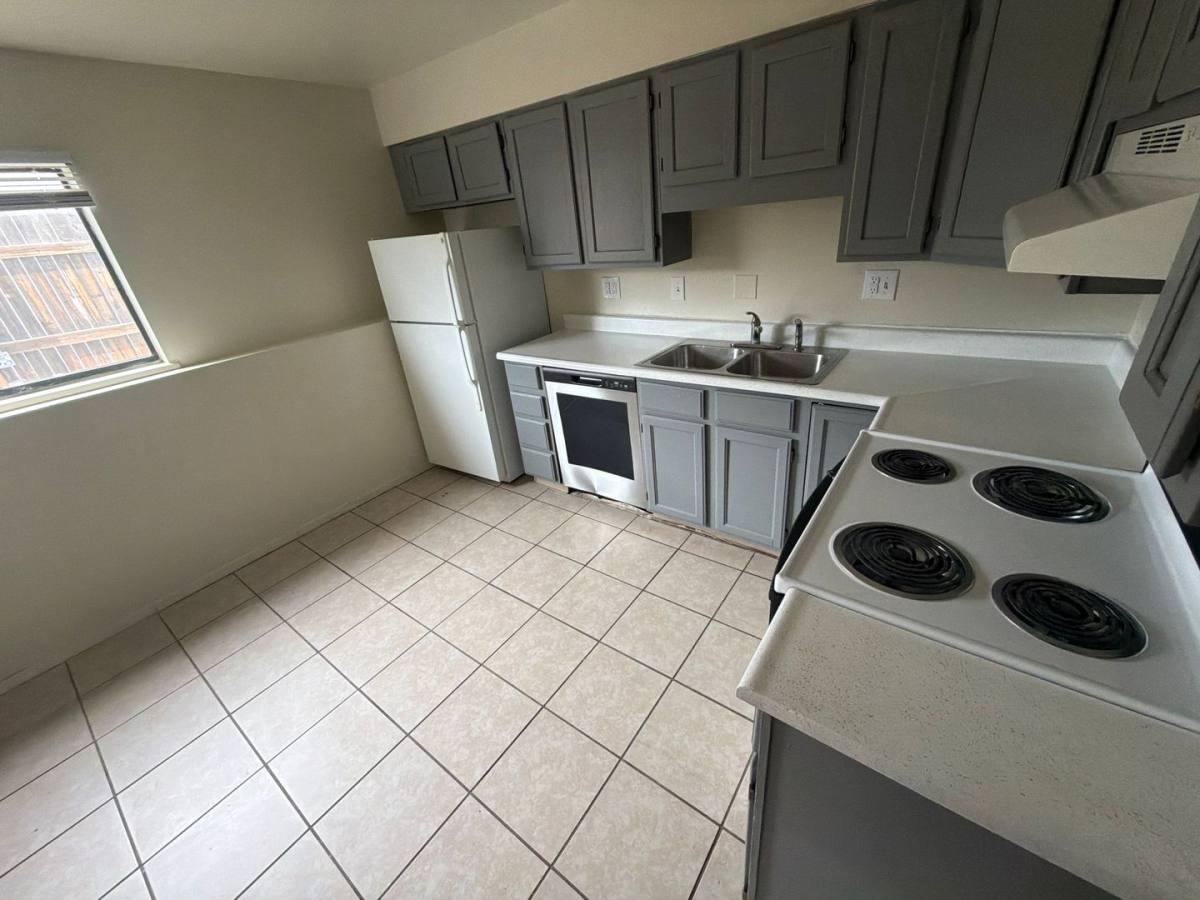 Apartment for rent at 4445 E Pike Peak Ave, Colorado Springs, CO 80916