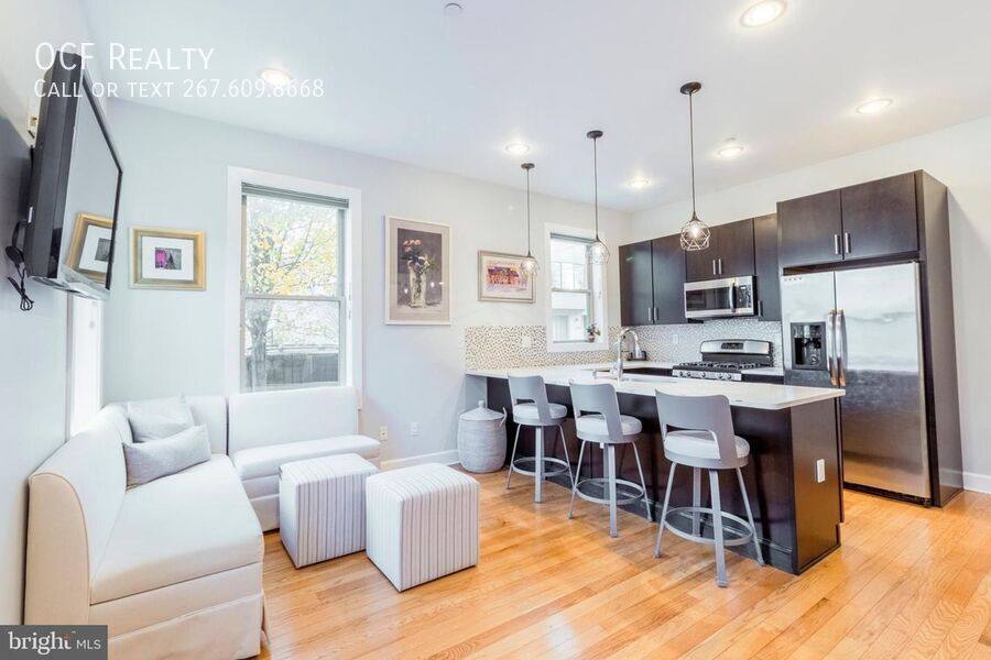 House for rent at 1001 S 18th St #A, Philadelphia, PA 19146