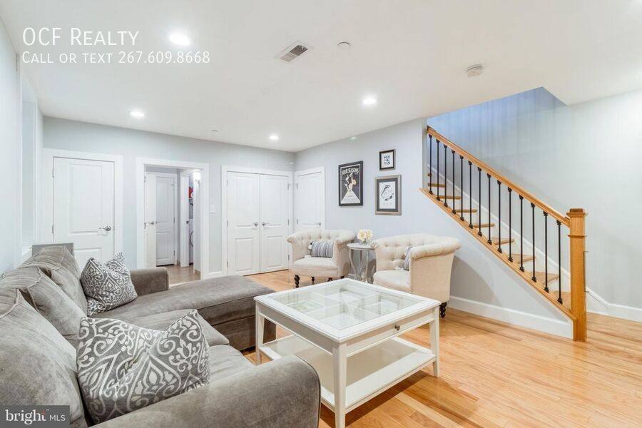 House for rent at 1001 S 18th St #A, Philadelphia, PA 19146