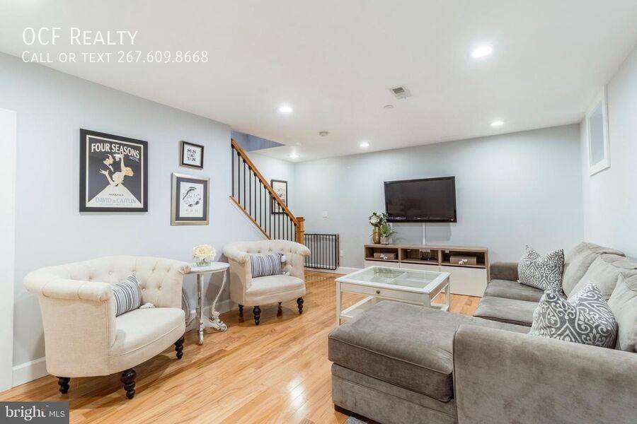 House for rent at 1001 S 18th St #A, Philadelphia, PA 19146