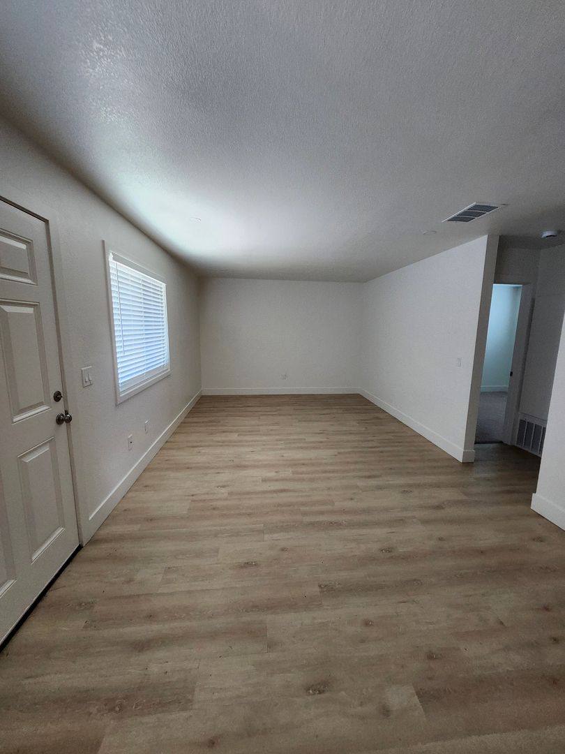 Apartment for rent at 2585 Kenton Court, Santa Rosa, CA 95407