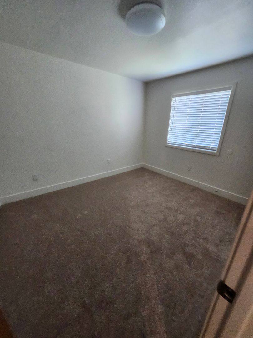 Apartment for rent at 2585 Kenton Court, Santa Rosa, CA 95407