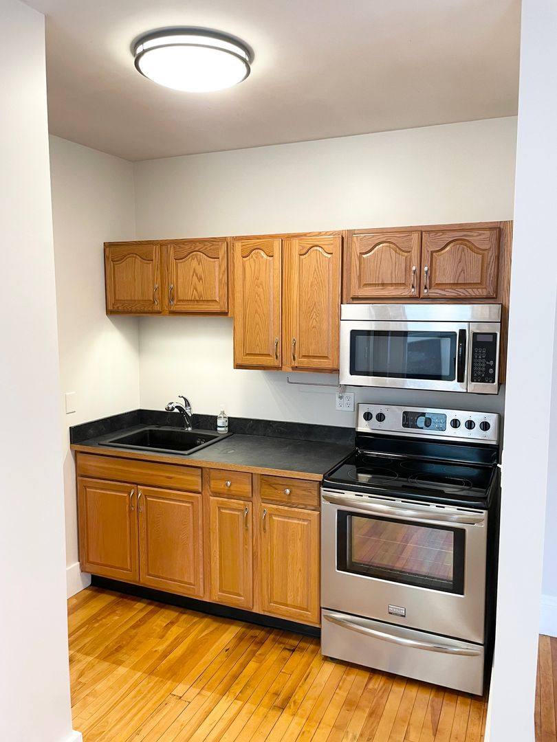 Apartment for rent at 236 High St, Portland, ME 04101