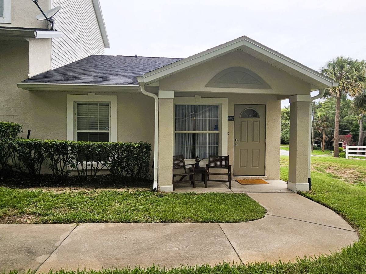 Condo for rent at 602 S Grand Highway, Clermont, FL 34711