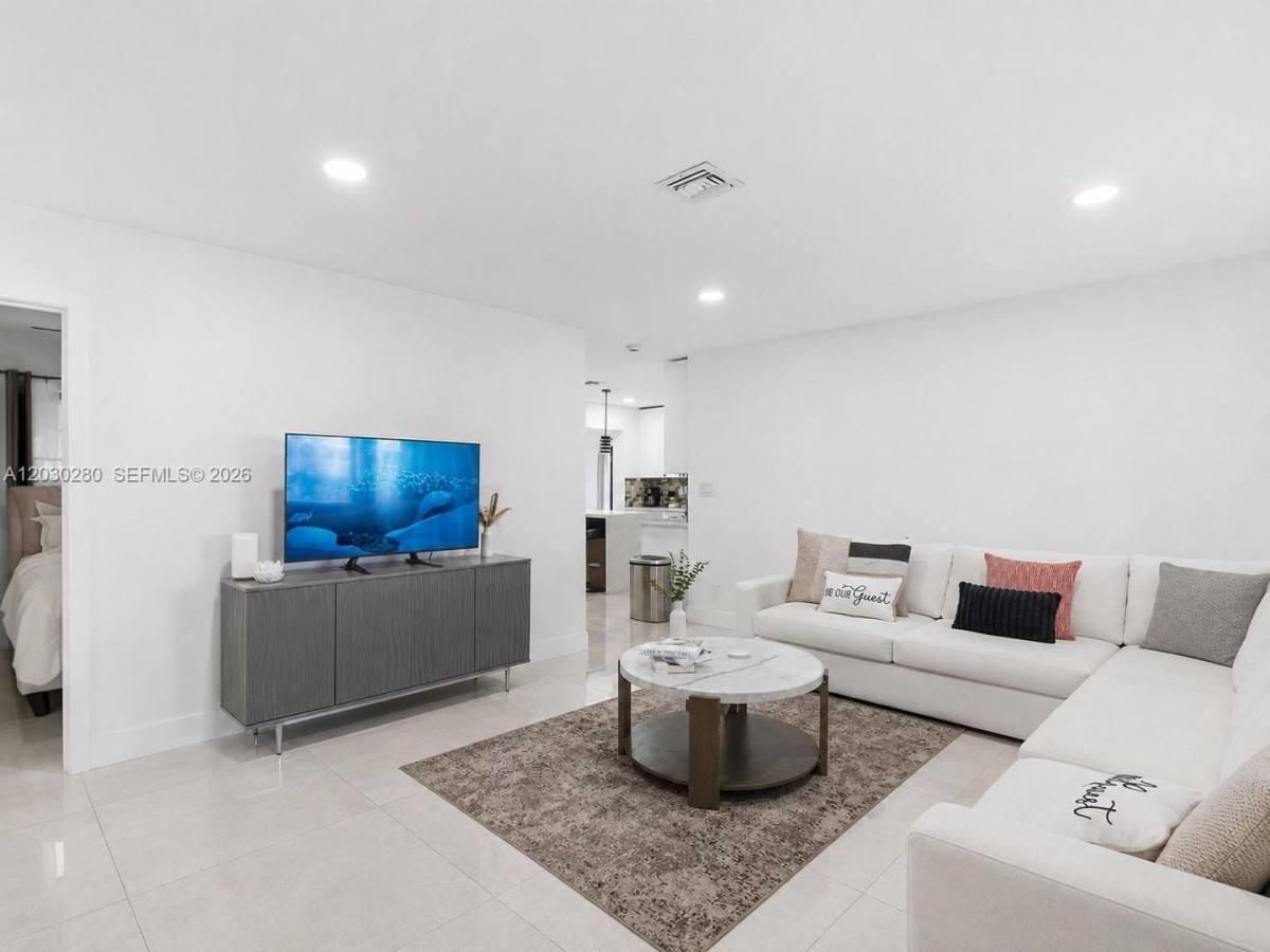 House for rent at 400 NW 30th Court, Fort Lauderdale, FL 33311