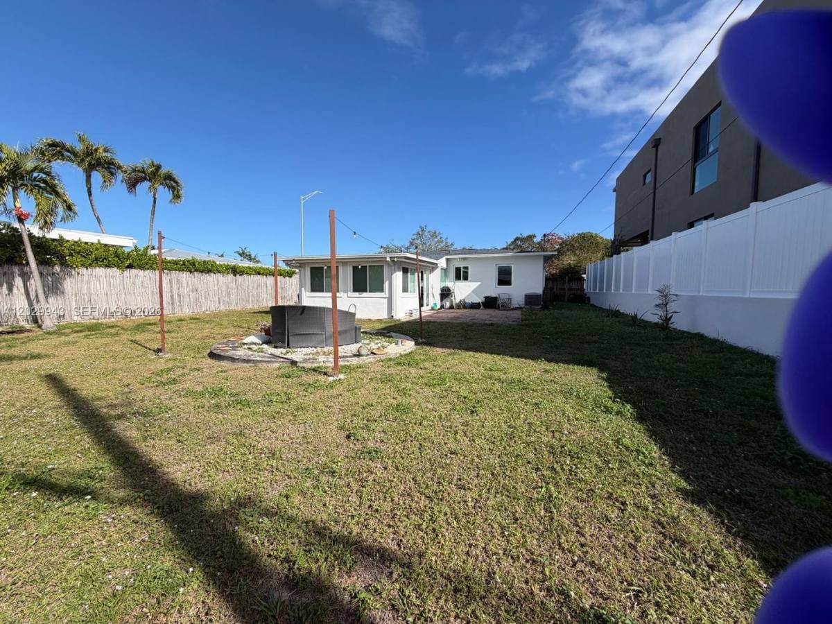 House for rent at 1531 NE 15th Ave, Fort Lauderdale, FL 33304