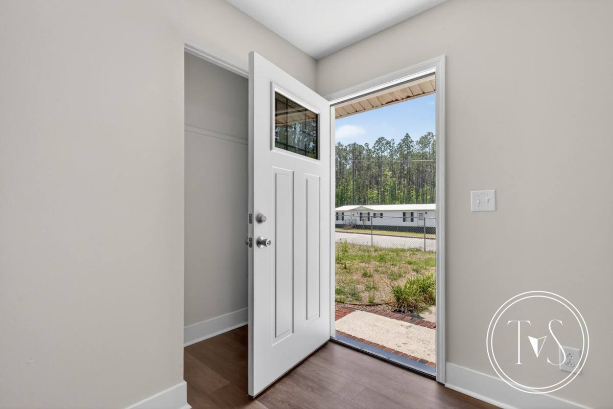 House for rent at 109 Elm St, Claxton, GA 30417
